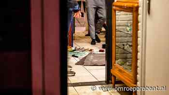 112-nieuws: man (70) achtergelaten na ongeluk • auto op de kop in sloot