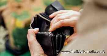 Two rare error coins worth £1,000 are in circulation - what to look for