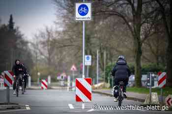 Bielefeld: Auto-Sperren bleiben auf dem Ehlentruper Weg