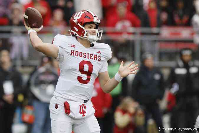 Canadian Kurtis Rourke leads upstart Hoosiers into U.S. college football playoffs