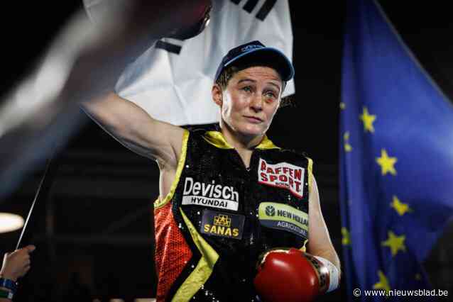 WBC beslist: Delfine Persoon blijft officiële challenger van Alycia Baumgardner