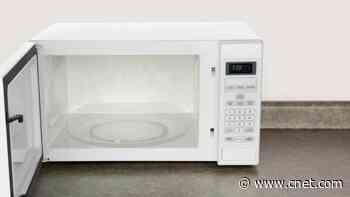 I Gave My Microwave a Steam Bath and It's Never Been Cleaner. Here's How