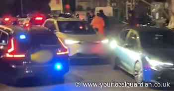 Man charged after drugs found at scene of police chase near Clapham Junction station