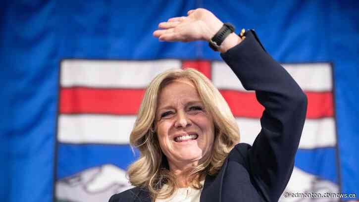Former Alberta premier Rachel Notley quitting legislature seat as of Dec. 30