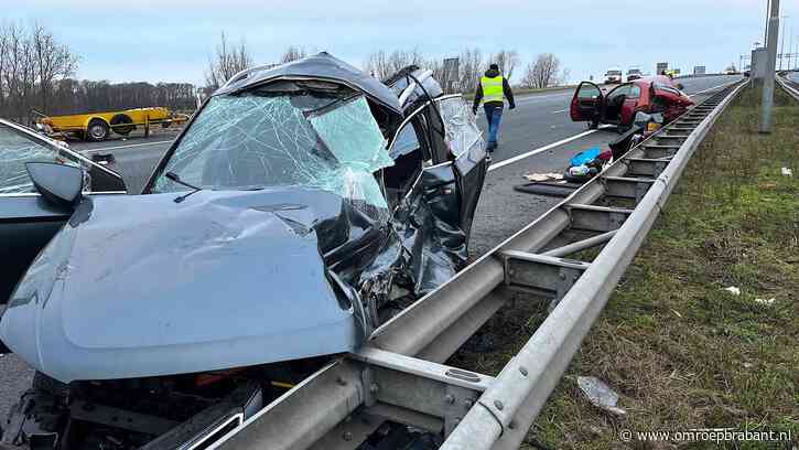 Vrouw botst met 190 kilometer per uur op andere auto en krijgt taakstraf