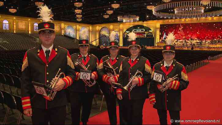 Swifterbant - Thom en zijn dorpsgenoten maken deel uit van 'de grootste fanfare van Nederland'