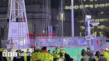 Two in hospital after fair ride 'drops to ground'