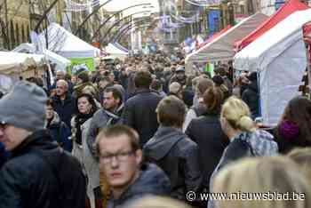 Studenten en verenigingen kleuren Goede-doelen-kerstmarkten in de Zuidstraat