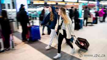 MPs set to question airline CEOs on carry-on baggage fees