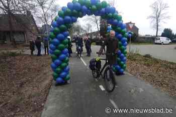 Geen smalle grindweg meer: fietsverbinding tussen Hamont en Budel helemaal vernieuwd