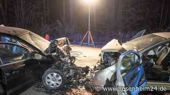 Rentnerin (80) steuert Auto in Gegenverkehr - Senior (†72) hat keine Überlebenschance