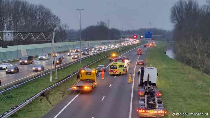 Meerdere ongelukken op A7 bij Purmerend, veel vertraging in beide richtingen
