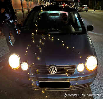 Beleuchtet wie ein Tannenbaum: Polizei zieht Weihnachtstuner aus dem Verkehr