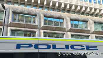 Kleinkind getötet - Leiche zum Shopping und in Pub geschoben