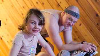 8-year-old Sask. girl running a race in place of her dad, who has cancer