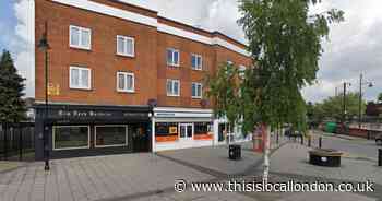 Elm Park cafe refused permission to replace barber shop - despite already being open