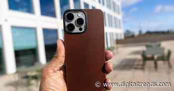 Some iPhone users report overheating when using Apple Intelligence