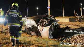 Zugunfall in der Steiermark: Regionalbahn kracht in Auto - Rentner verletzt