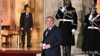 Finanzen erheblich geschwächt: Ratingagentur stuft Frankreich herab