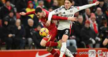LIVE Premier League | Liverpool met drie Nederlanders begonnen tegen Fulham, wint Arne Slot ook van Kenny Tete?