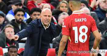 LIVE Premier League | Liverpool staat voor grote opgave: Slot moet met mannetje minder achterstand ombuigen tegen Fulham