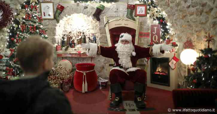 La scuola per diventare Babbo Natale esiste davvero: che cos’è, quando nasce e perché è una figura molto ricercata