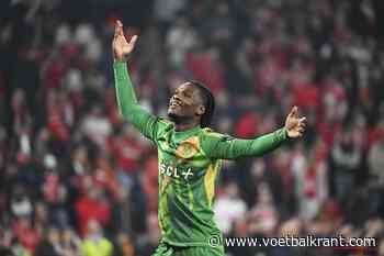 Matthieu Epolo van Standard strooit met lof na uitstekende prestatie tegen Beerschot: "Het doet me goed dat ik zoveel steun krijg!"