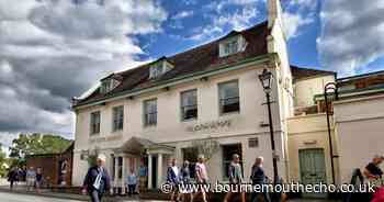 Free meals at pubs for those spending Christmas alone