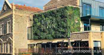 We try the Sunday roast at the Forge & Fern and it was worth the money 