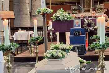 Uniek fotoarchief blijvende herinnering aan overleden persfotograaf en regioreporter René Van de Walle