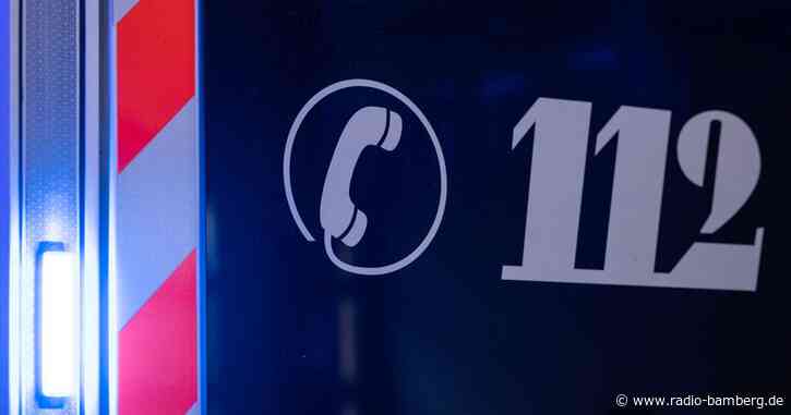 19-Jährige prallt mit Auto gegen Baum – schwer verletzt