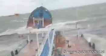 Olielek nadat twee Russische tankers in de problemen raken voor de kust van bezette Krim in Oekraïne