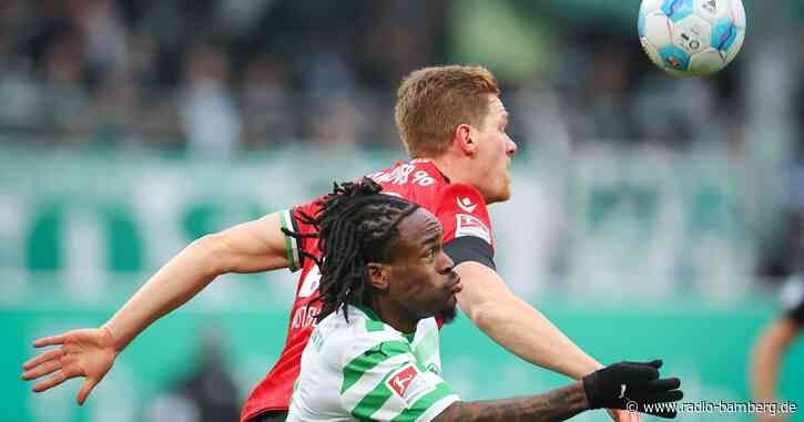 Hannover 96 rutscht aus: Fürth jubelt dank Futkeu