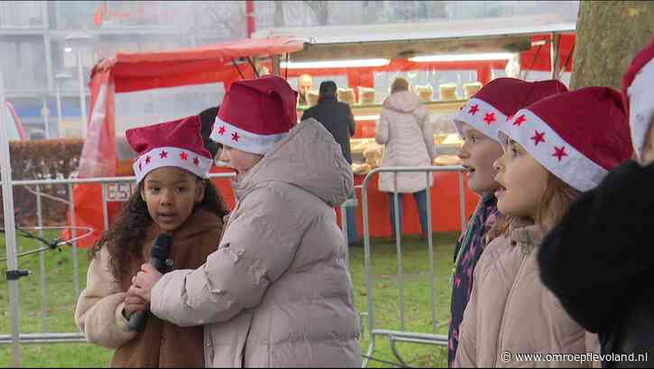 Biddinghuizen - Populair kinderkoor stopt na 60 jaar: 'Als er iemand is die dirigent is, moet je gewoon komen'