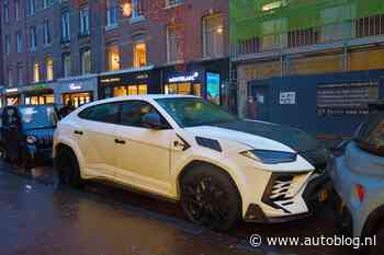 Gespot – Ami parkeert tegen Mansory Urus in de PC