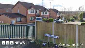 Attempted murder arrests after man stabbed