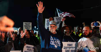 Trump Backs a Longshoremen’s Union That Supported Him