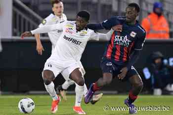 Samuel Ntamack bezorgt Lokeren-Temse gouden driepunter in Luik: “Nu kunnen we derby tegen Beveren vol vertrouwen aanvatten”