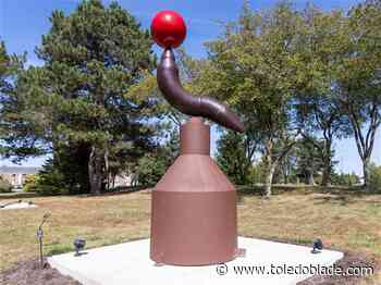 Enter Perrysburg Sculpture Walk winter photo contest