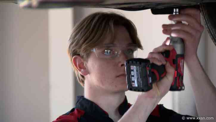 San Marcos dealership trains high school students in auto tech skills