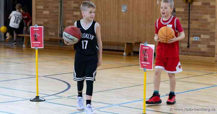 Anmeldung für Basketball-Feriencamps startet