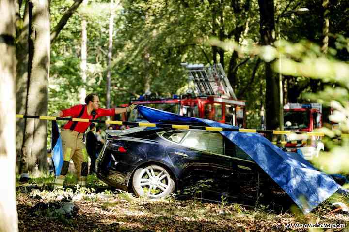 Trump helpt Tesla: overweegt meldplicht voor auto-ongelukken te schrappen