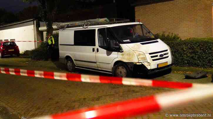 Tiener (14) opgepakt voor explosie bij bus van dakdekker