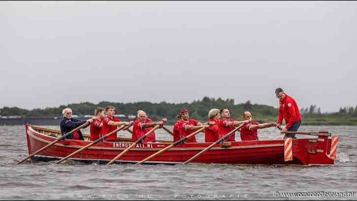Flevoland - Roeien voor overleden Willem (13): 'Het is een hel, er moet een medicijn komen'
