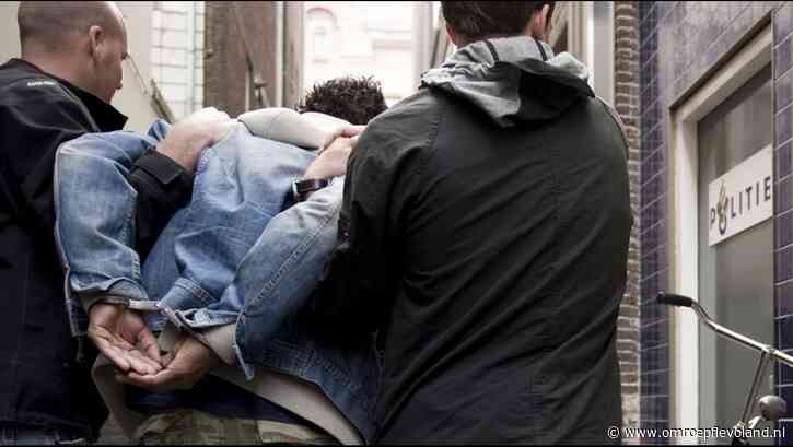 Almere - Almeerder opgepakt in onderzoek naar gewelddadige woningoverval Amsterdam