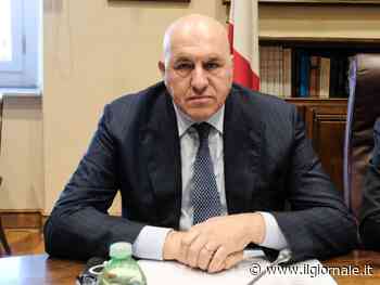 "Chiesto di ritirare l'emendamento sugli stipendi dei ministri. Stop polemiche"