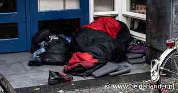 Waarom ondernemers in Nijmegen de overlast van daklozen spuugzat zijn: 'Probleem is gigantisch’