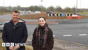 Roundabout sculpture to reflect 'wonderful place'
