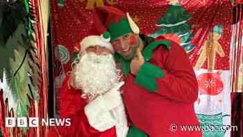 Christmas elf brings magic to primary school