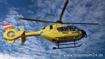 Von Rettungshubschrauber „weggeweht“: Seniorin (90) landet schwer verletzt in Klinik